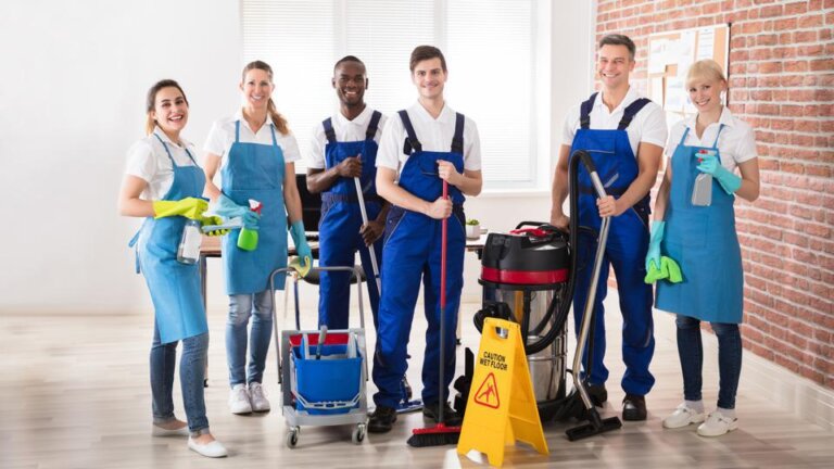 A Comprehensive Guide on How to Start Your Own Cleaning Service